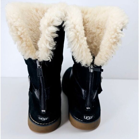 UGG Girls Size 3 Winter Boot - Picture 4 of 10